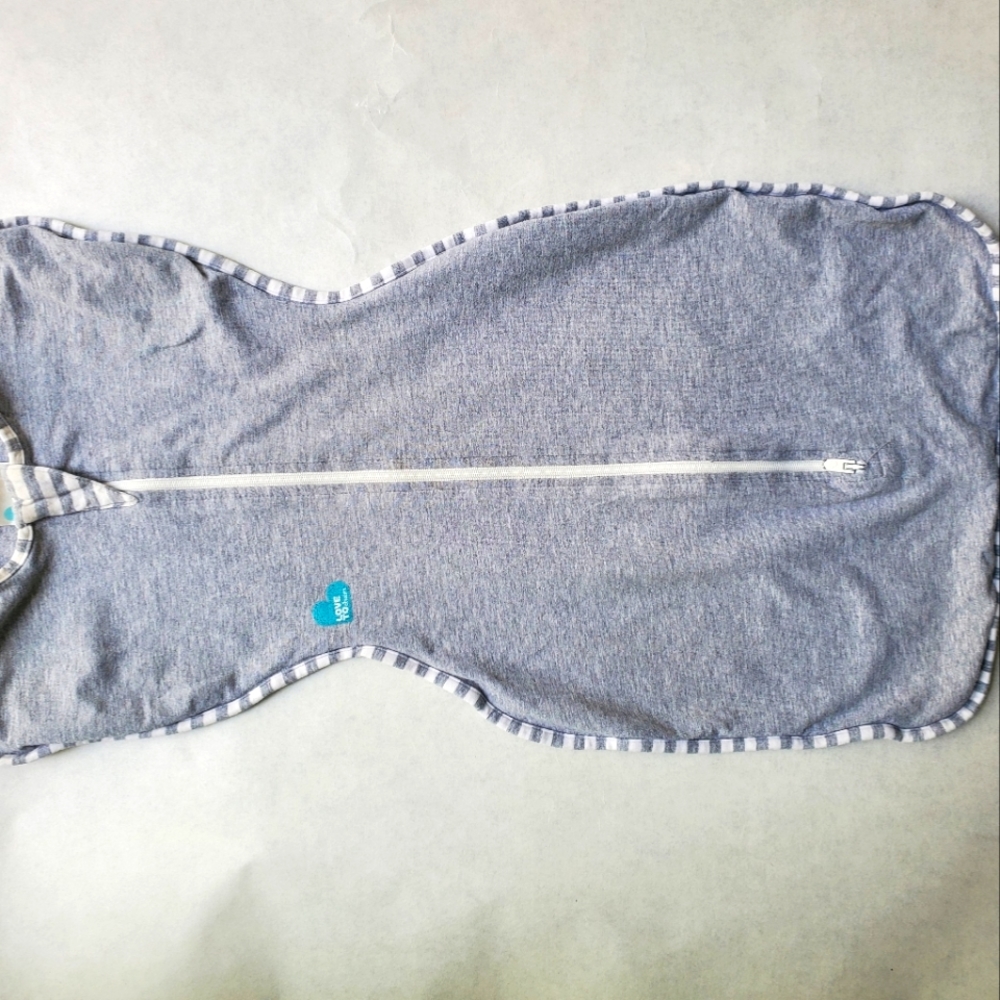 Love to Dream swaddle  size small